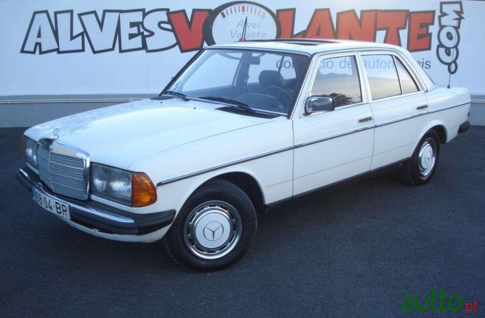 1984' Mercedes-Benz 230 photo #2