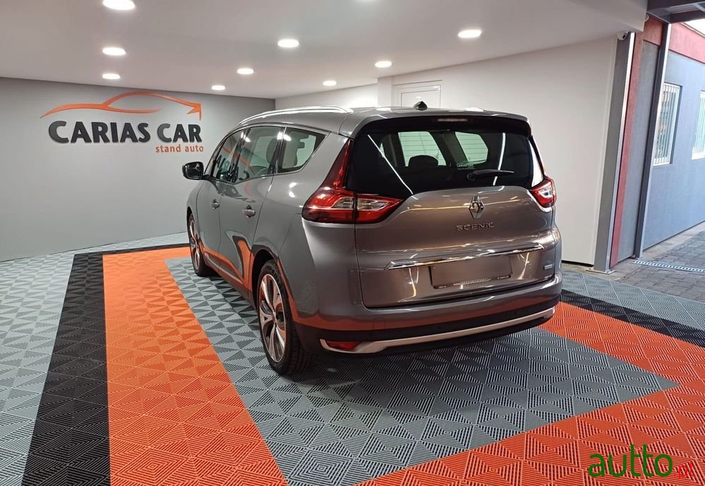2018' Renault Grand Scenic photo #6