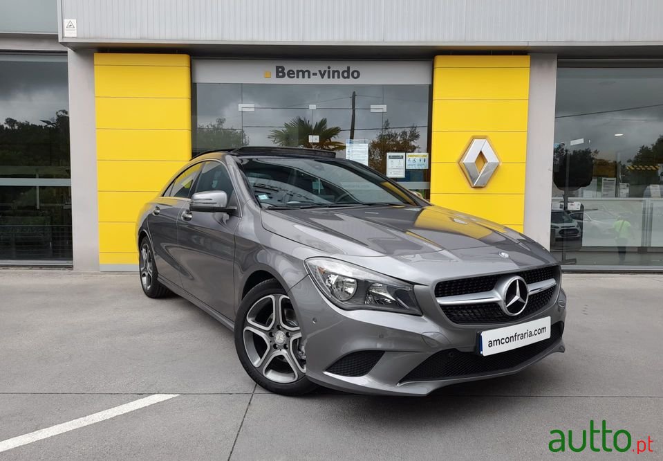 2015' Mercedes-Benz Cla-200 photo #1