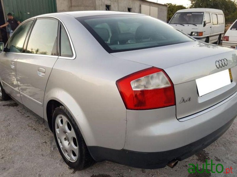 2001' Audi A4 1.6 Exclusive photo #2