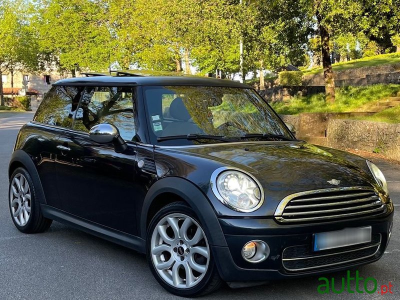 2007' MINI Cooper D photo #1