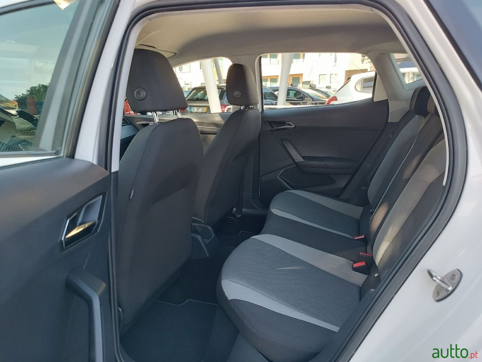 2018' SEAT Ibiza photo #5