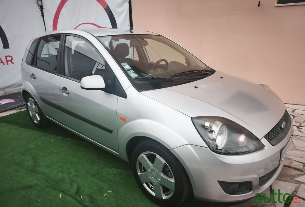 2008' Ford Fiesta 1.25 Ambiente photo #2