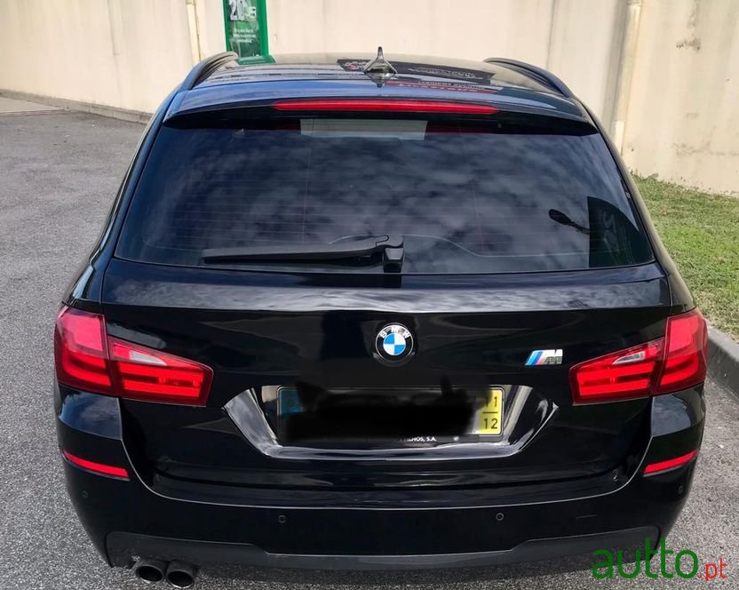 2011' BMW 525 photo #4