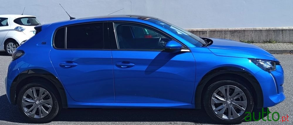 2020' Peugeot e-208 Allure Pack photo #5