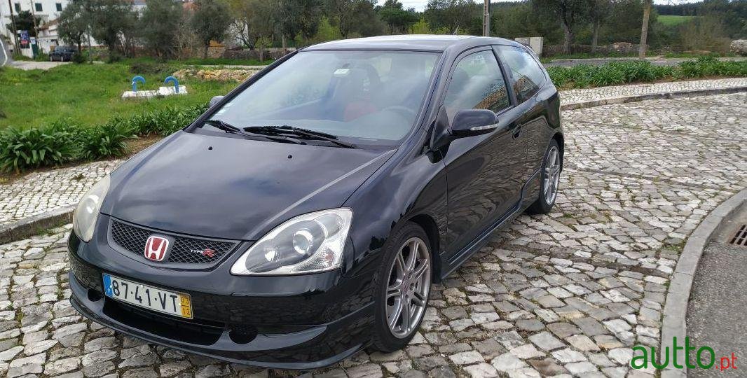 2003' Honda Civic Type R photo #2