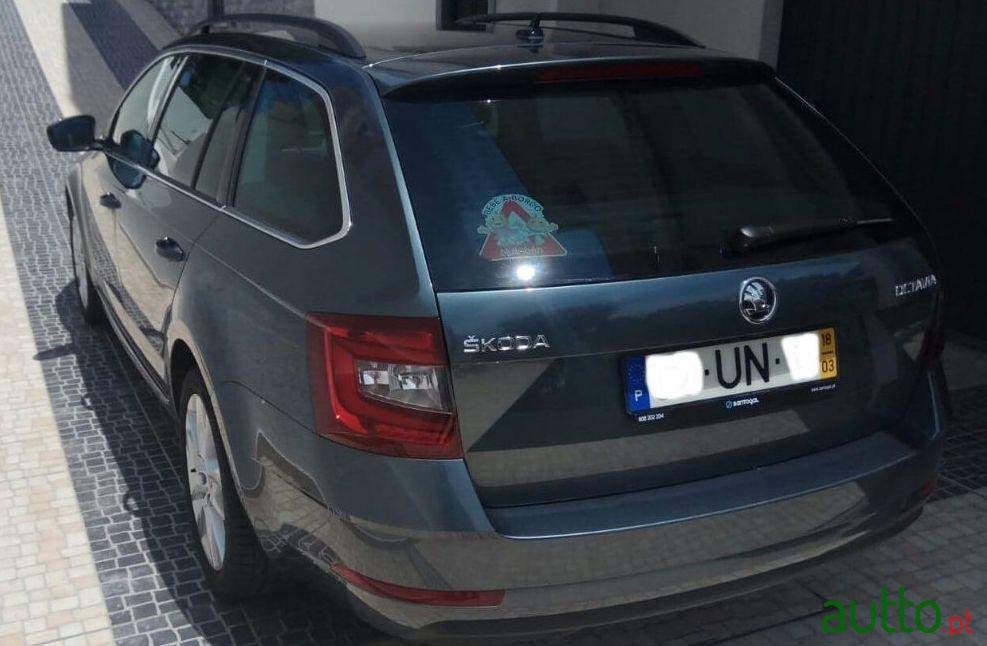 2018' Skoda Octavia Break photo #1