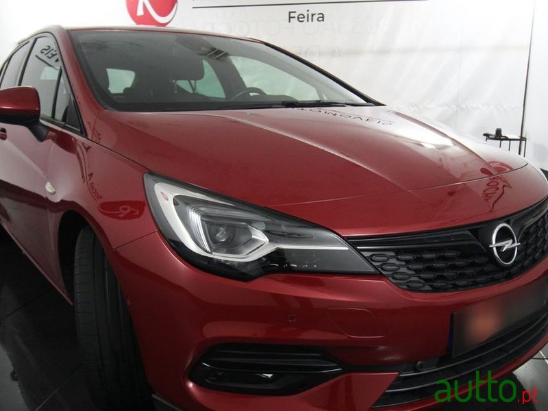 2019' Opel Astra 1.2 T Ultimate S/S photo #3