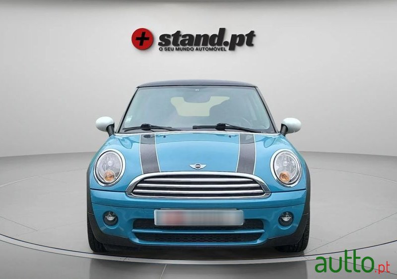 2009' MINI Cooper D photo #4