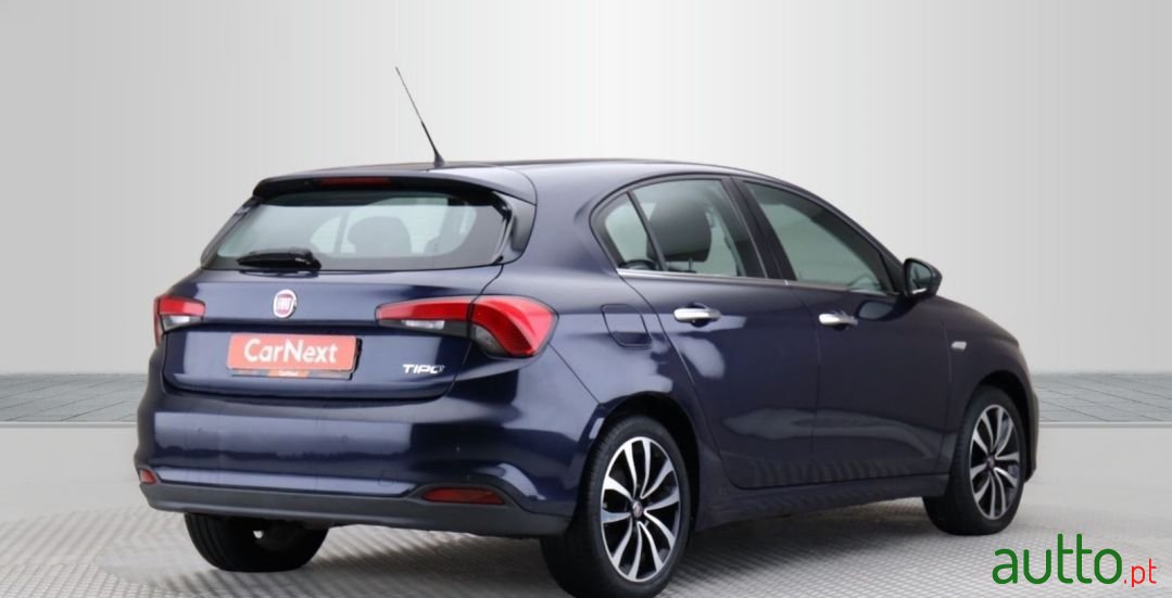 2016' Fiat Tipo photo #5