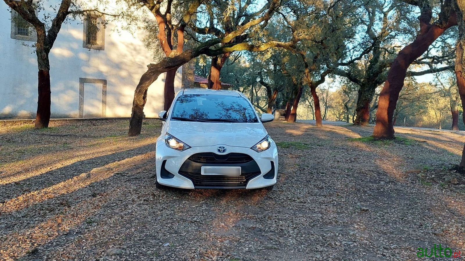 2021' Toyota Yaris photo #5