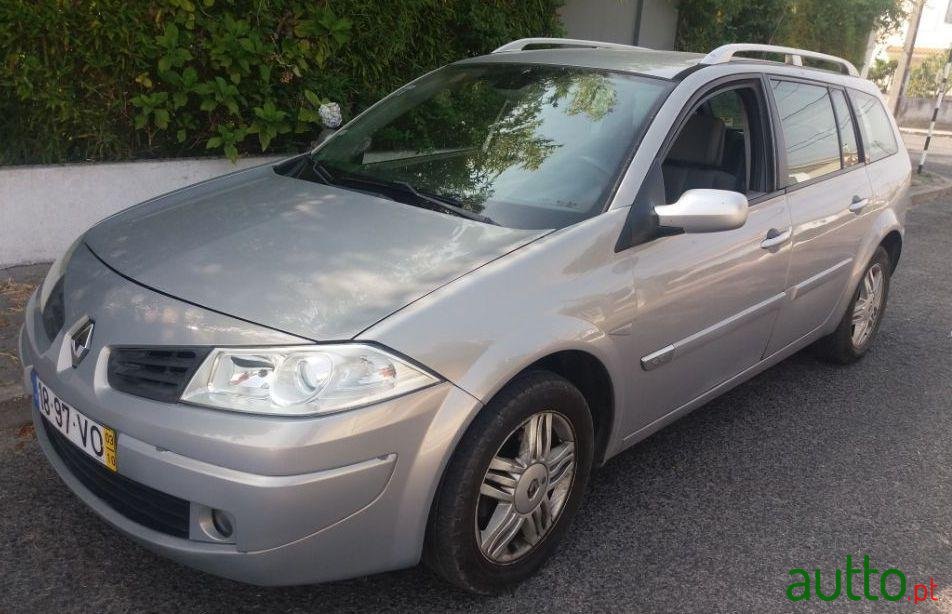 2003' Renault Megane Break photo #3
