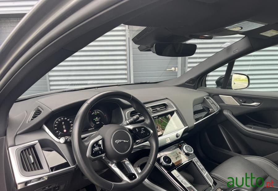 2022' Jaguar I-Pace photo #2
