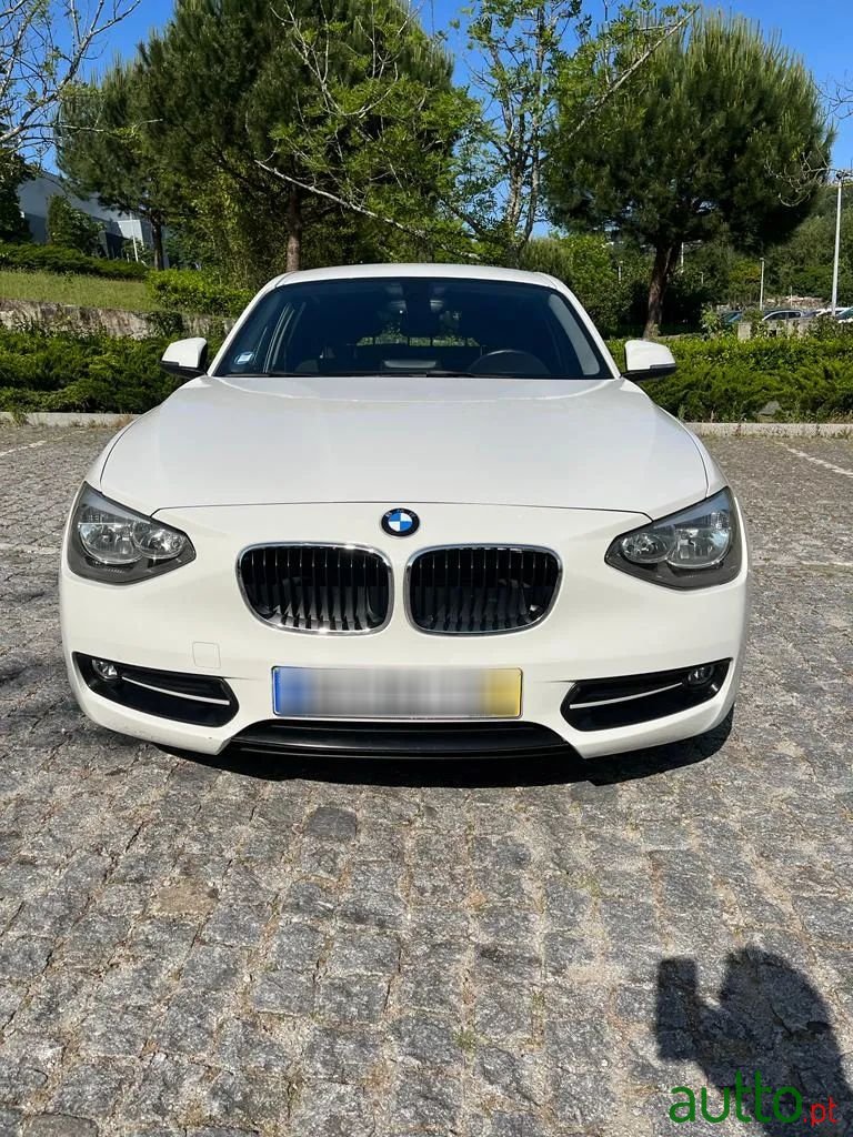 2012' BMW 116 photo #2