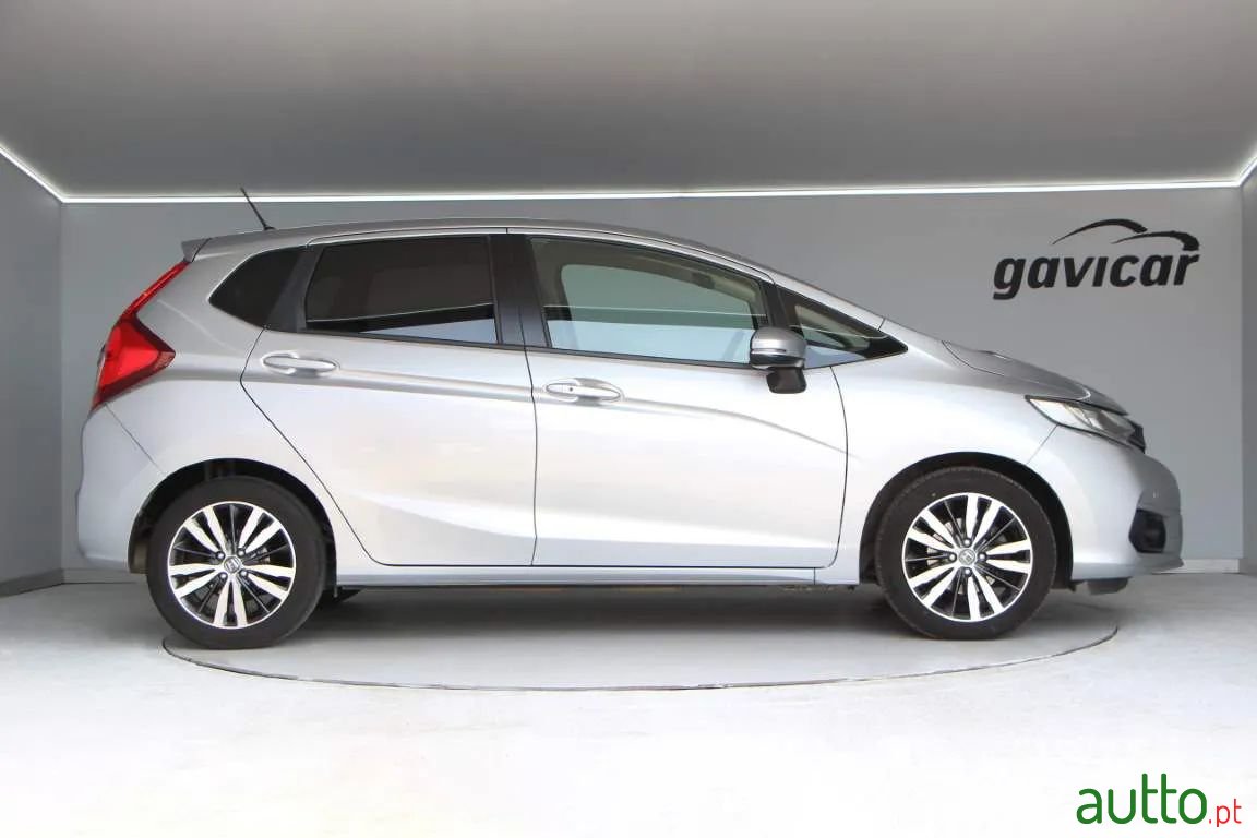 2019' Honda Jazz photo #3