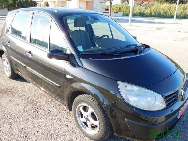 2006' Renault Scenic photo #1