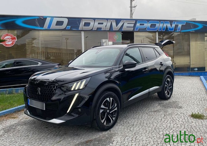 2021' Peugeot 2008 1.2 Puretech Gt photo #1