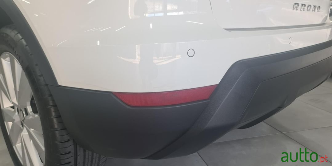 2020' SEAT Arona photo #3