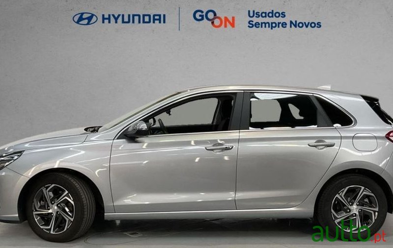 2024' Hyundai i30 1.0 T-Gdi Style Plus photo #5