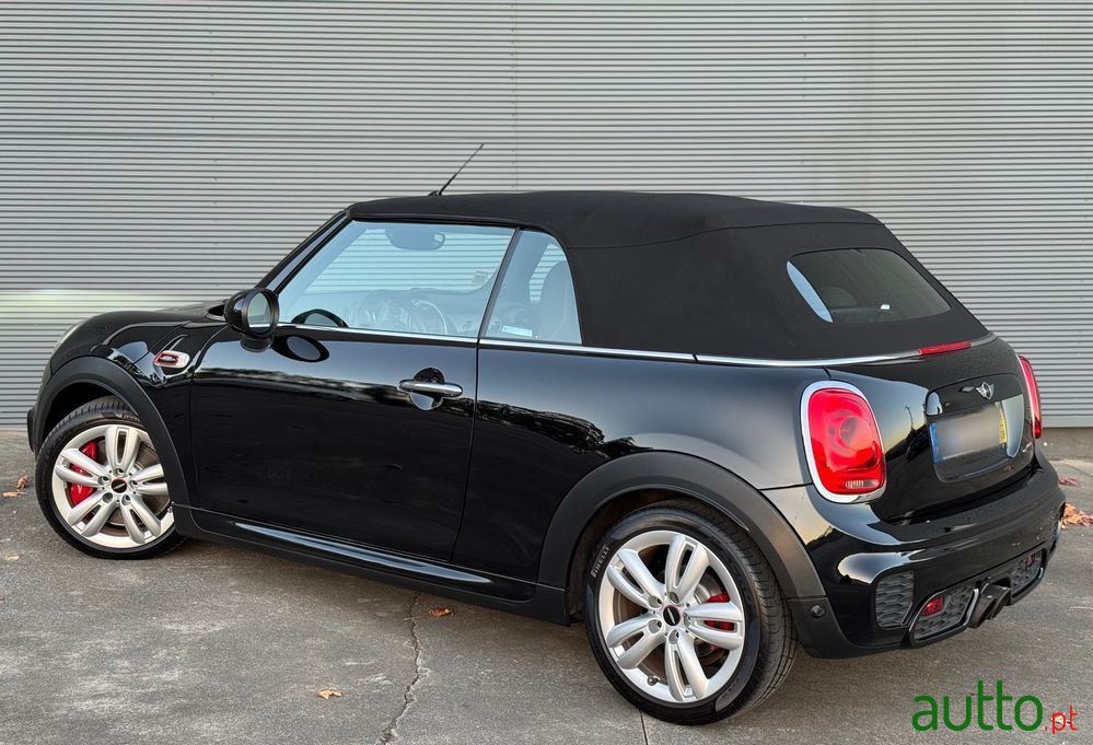 2016' MINI John Cooper Works photo #5