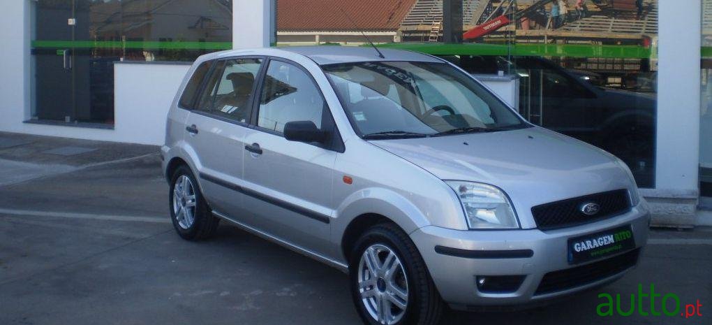 2002' Ford Fusion 1.4 Trend photo #1