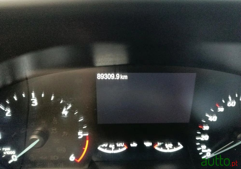 2020' Ford Focus Sw photo #3