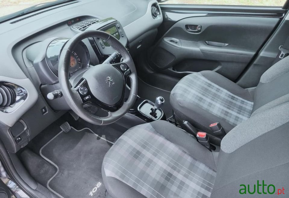 2019' Peugeot 108 photo #6