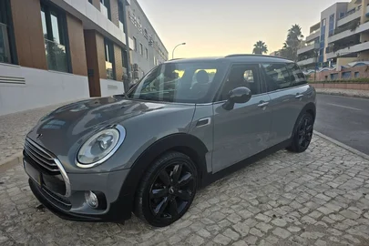 2015' MINI Clubman Cooper D Aut.