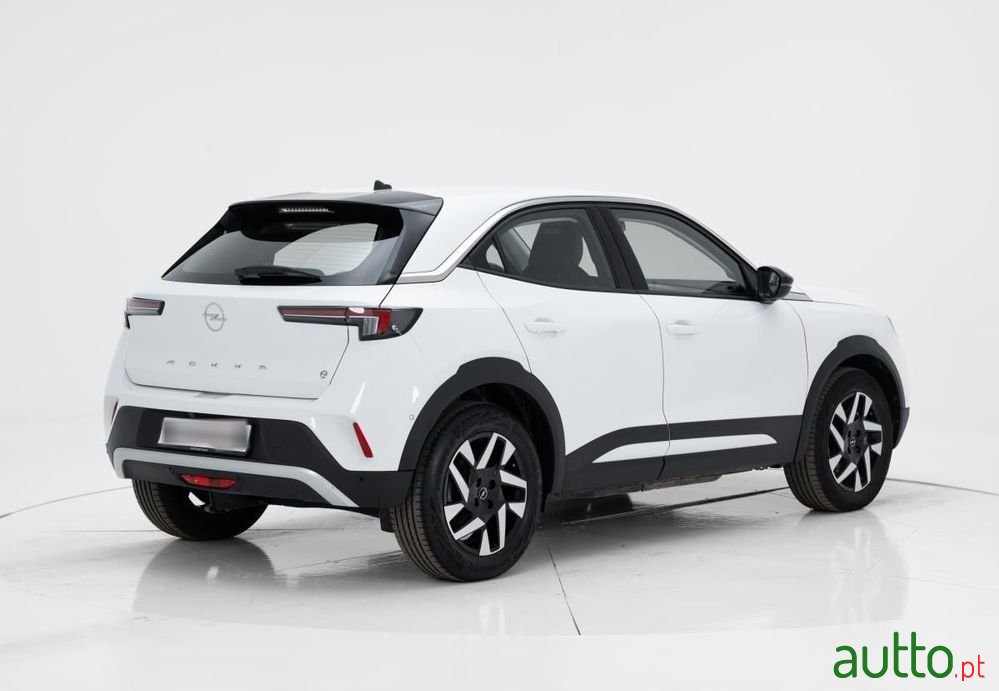 2022' Opel Mokka-e Elegance photo #3