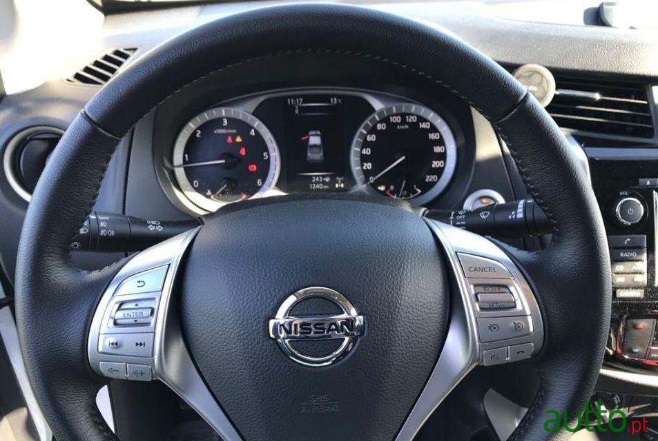 2019' Nissan Navara photo #3