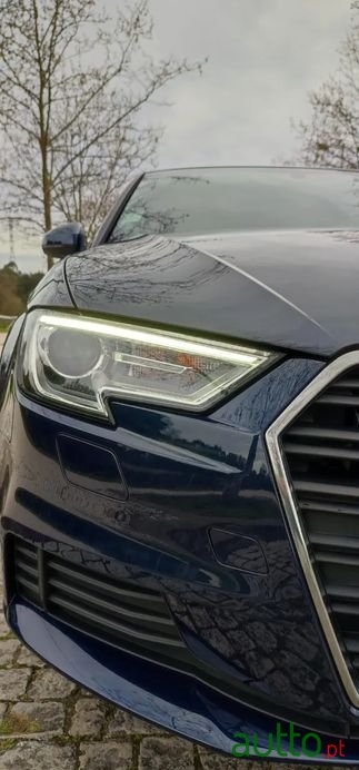 2017' Audi A3 Sportback photo #3