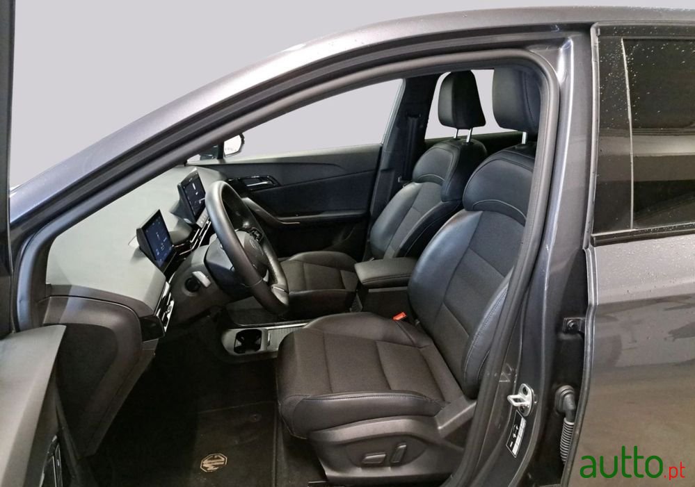 2024' MG MG4 photo #2