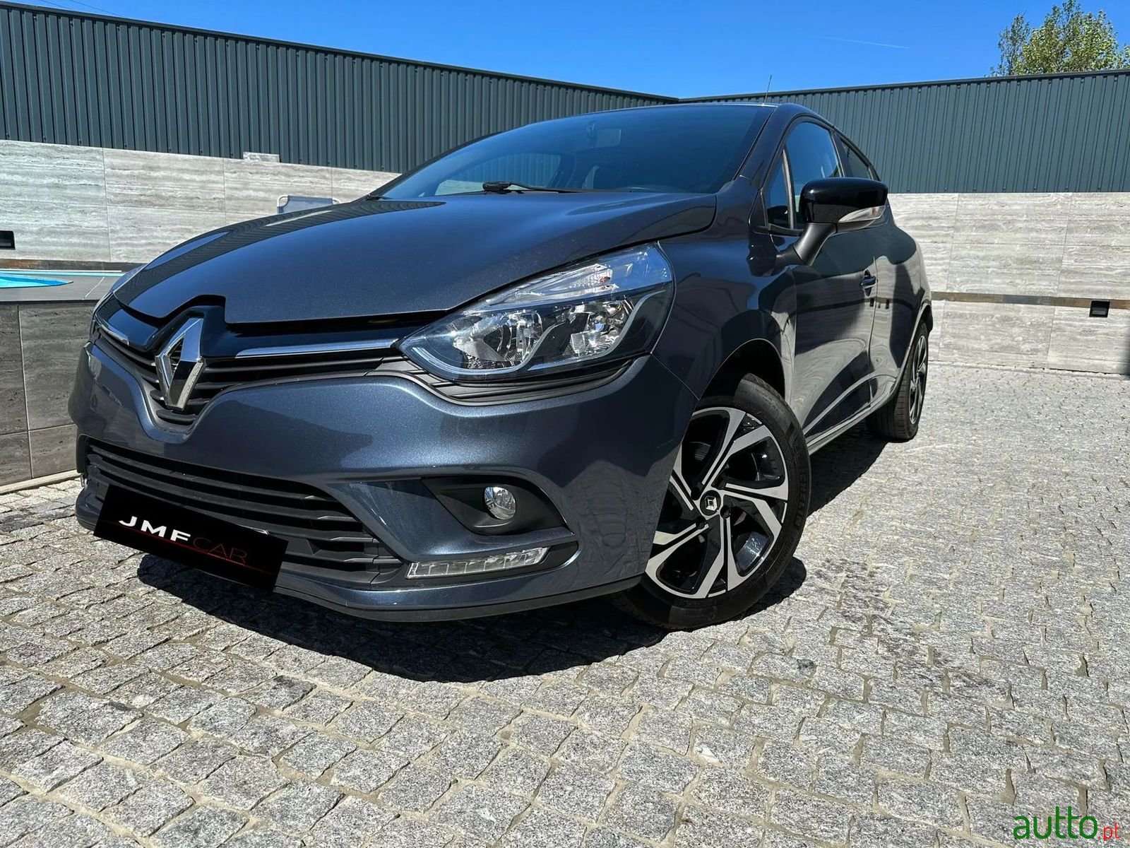 2018' Renault Clio photo #1