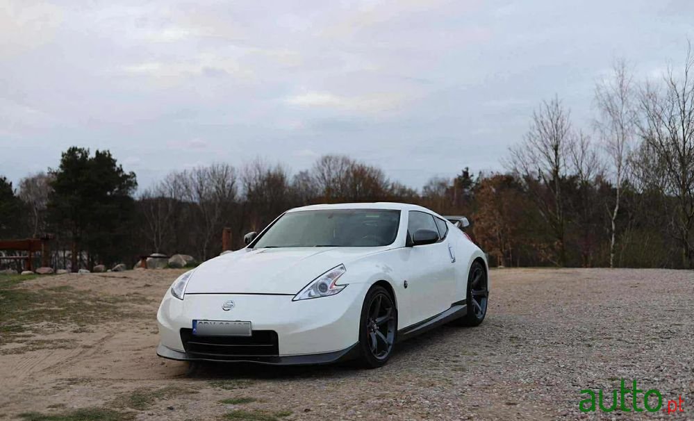 2009' Nissan 370Z photo #3