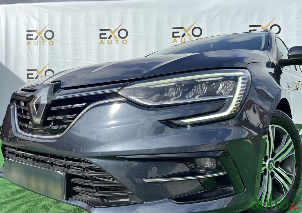 2021' Renault Megane Sport Tourer photo #3