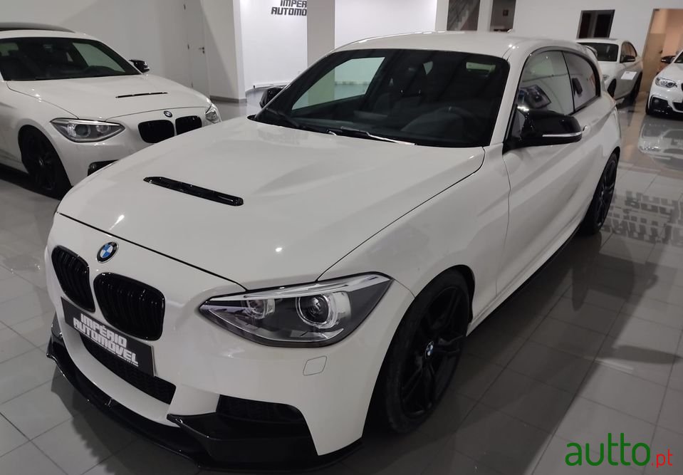 2013' BMW 118 photo #3