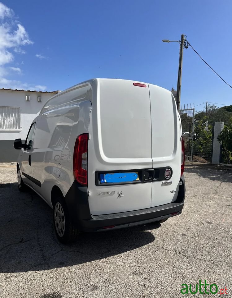 2016' Fiat Doblo photo #3
