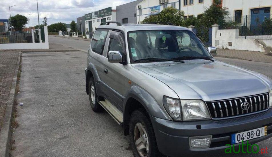 2000' Toyota Land Cruiser photo #4