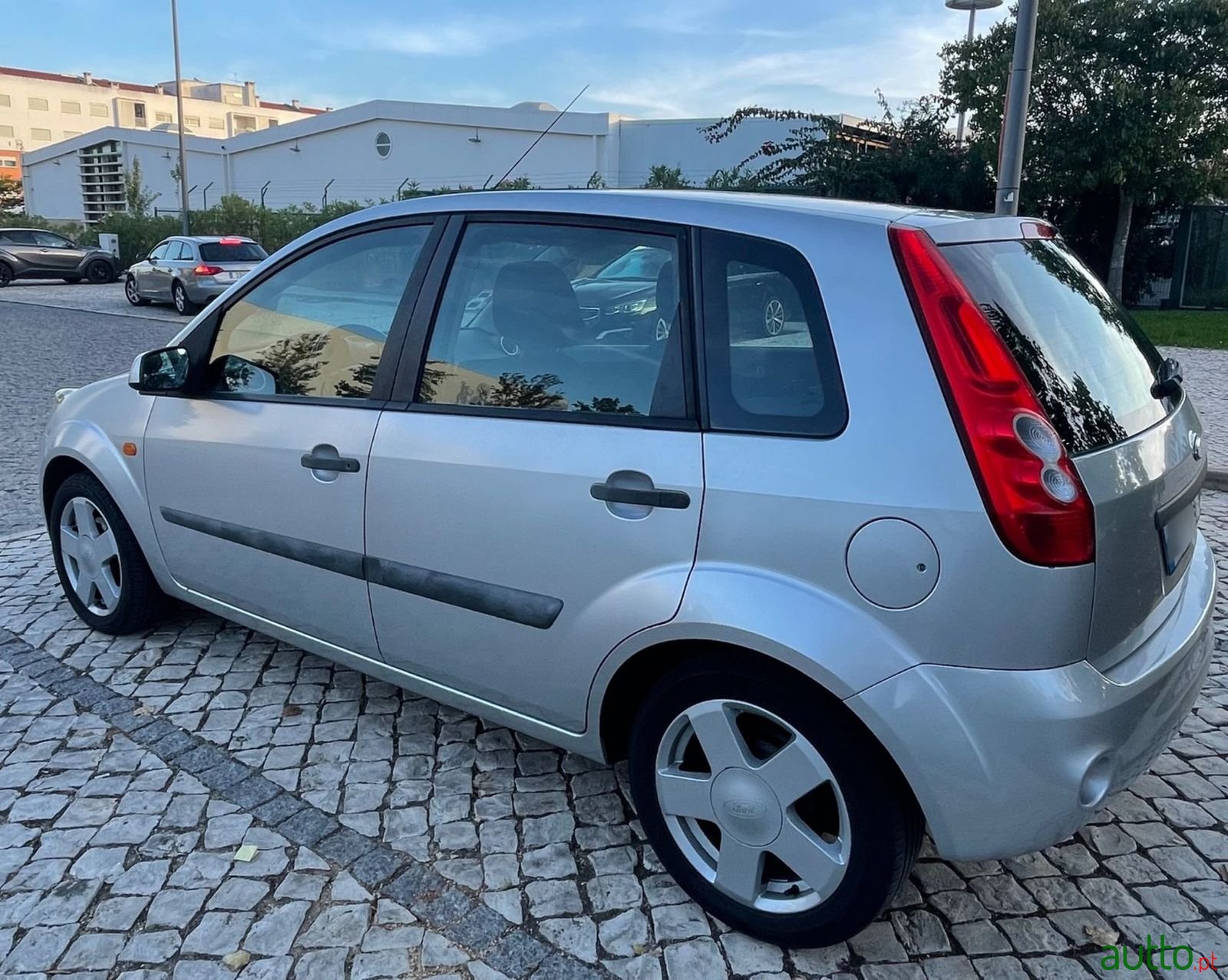 2006' Ford Fiesta photo #6