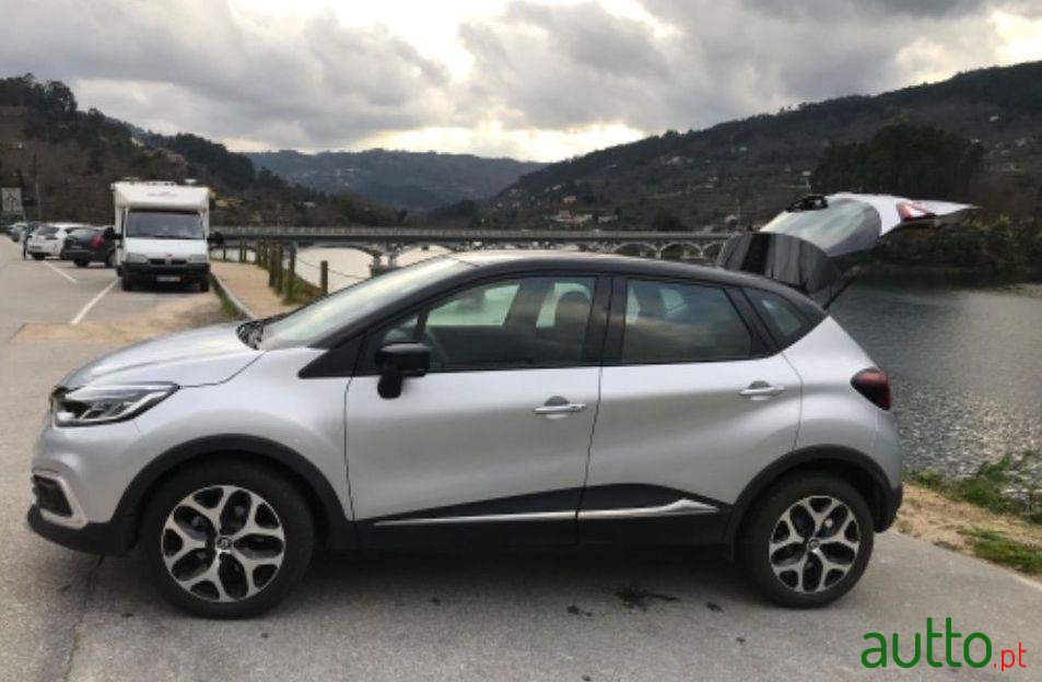 2018' Renault Captur 1.5 Dci photo #1