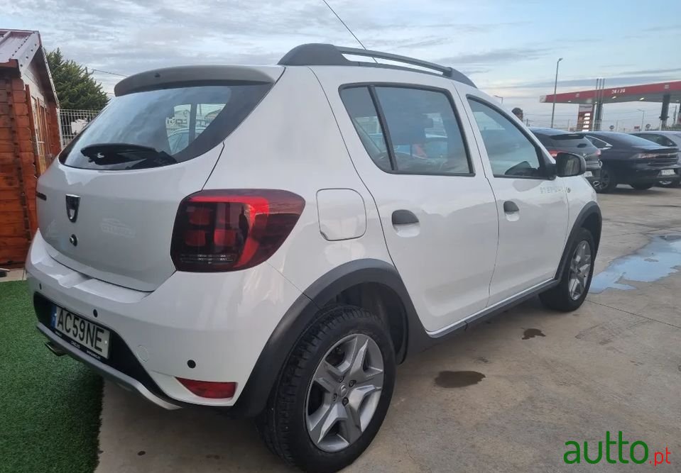 2020' Dacia Sandero photo #3