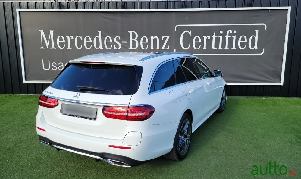 2021' Mercedes-Benz E 300 De Amg Line photo #5