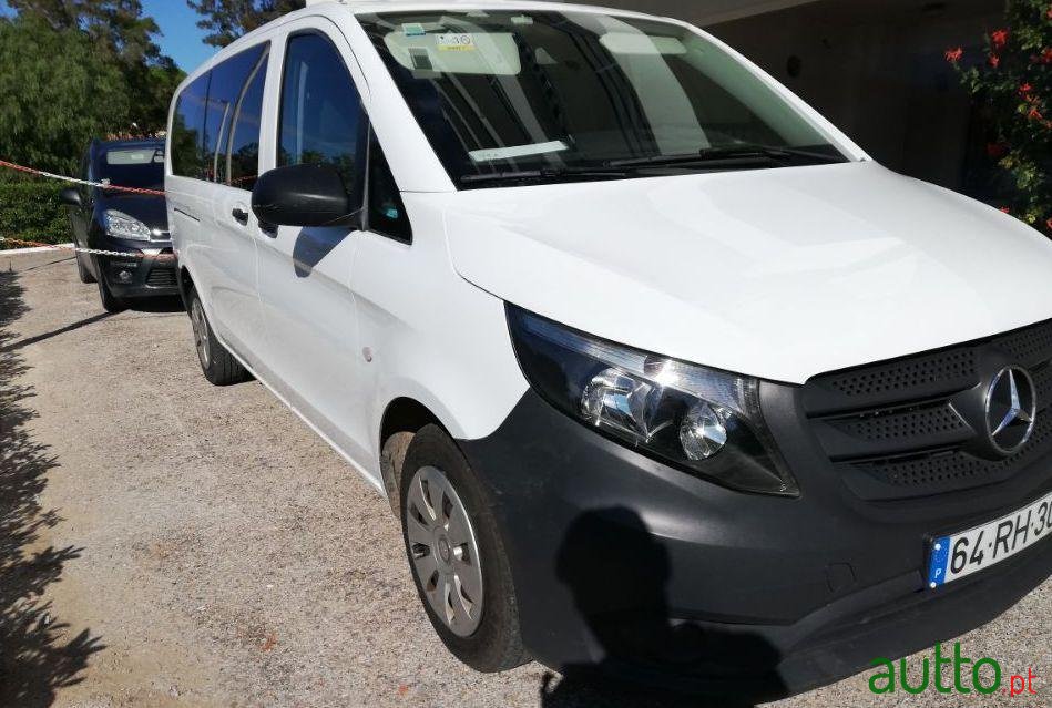 2016' Mercedes-Benz Vito Tourer 111 Cdi photo #2