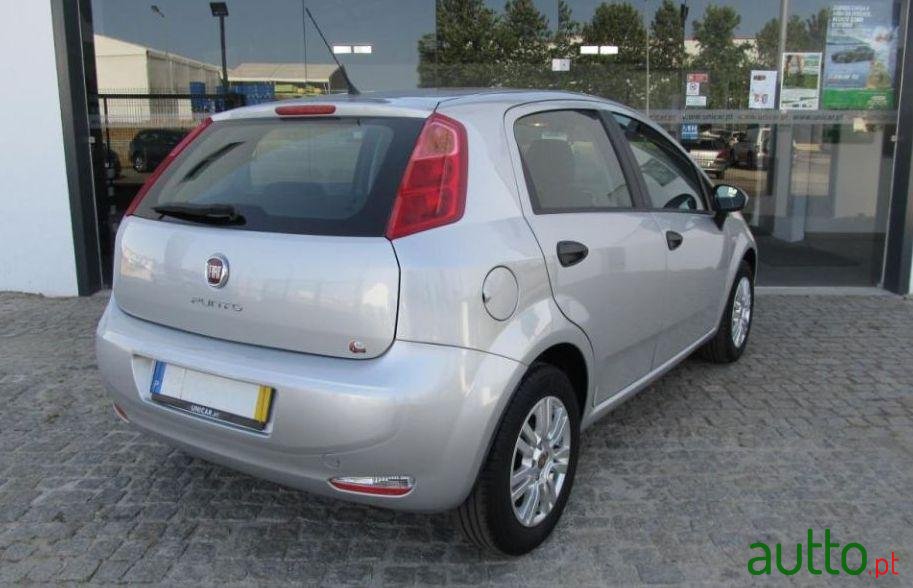 2015' Fiat Grande Punto photo #1