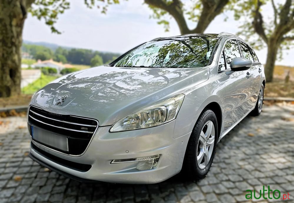 2011' Peugeot 508 photo #2