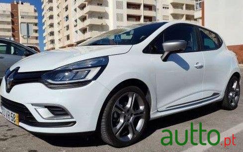 2018' Renault Clio photo #2