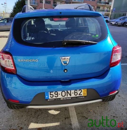 2014' Dacia Sandero Stepway photo #4