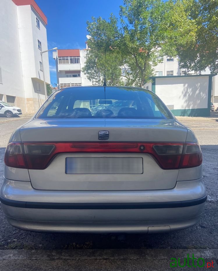 1999' SEAT Toledo 1.9 Tdi Confort photo #3