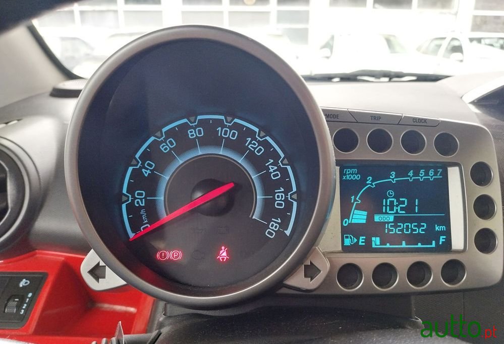 2012' Chevrolet Spark 1.0 L photo #6