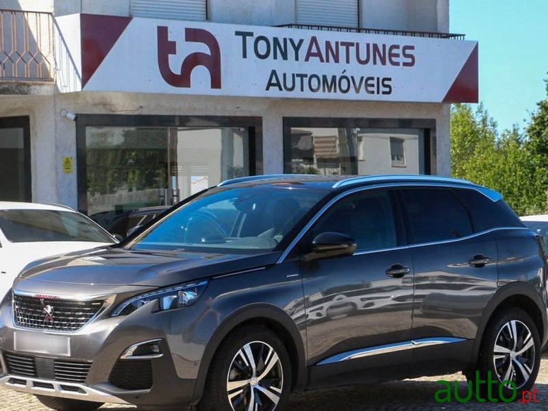 2019' Peugeot 3008 photo #1